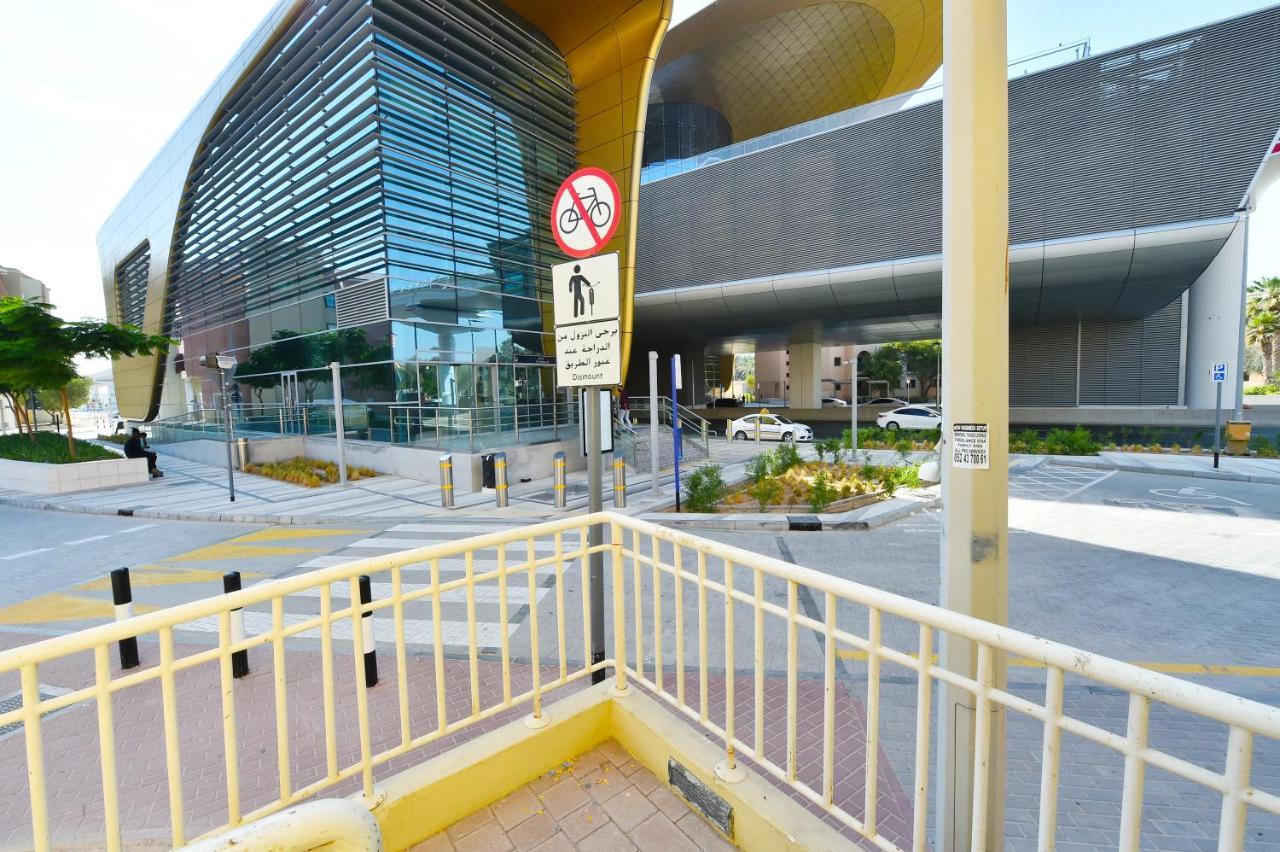 Luxury Escapes - Spacious Fully Furnished Studio Apt - Next To Metro, 5 Mins From Mall - Med46 Dubaj Kültér fotó